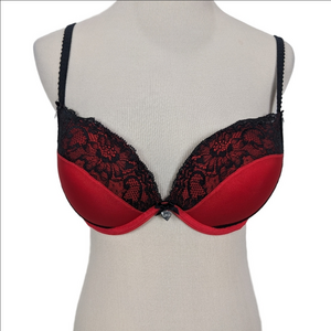La Senza Beyond Cleavage Red Lace Bra Size 34C